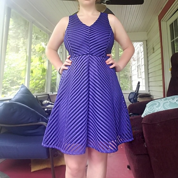 blue dress - Picture 1 of 3